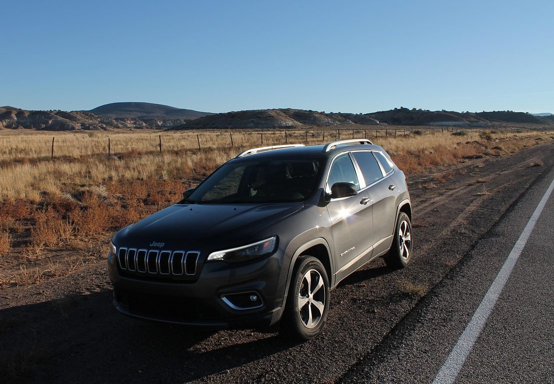 jeep cherokee gas mileage